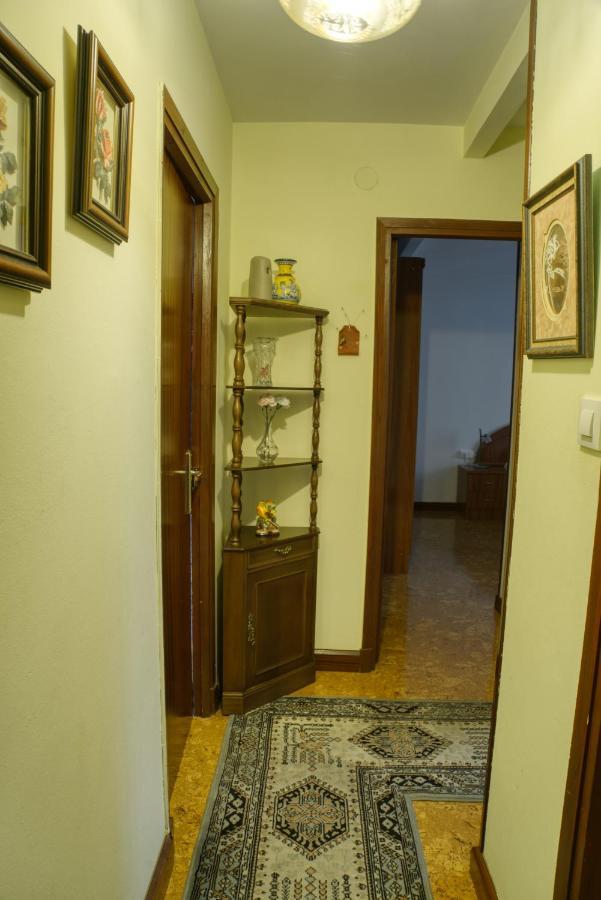 Apartamento Muy Amplio, Con Wifi Y A 12 Minutos Del Centro Gijón Exterior foto